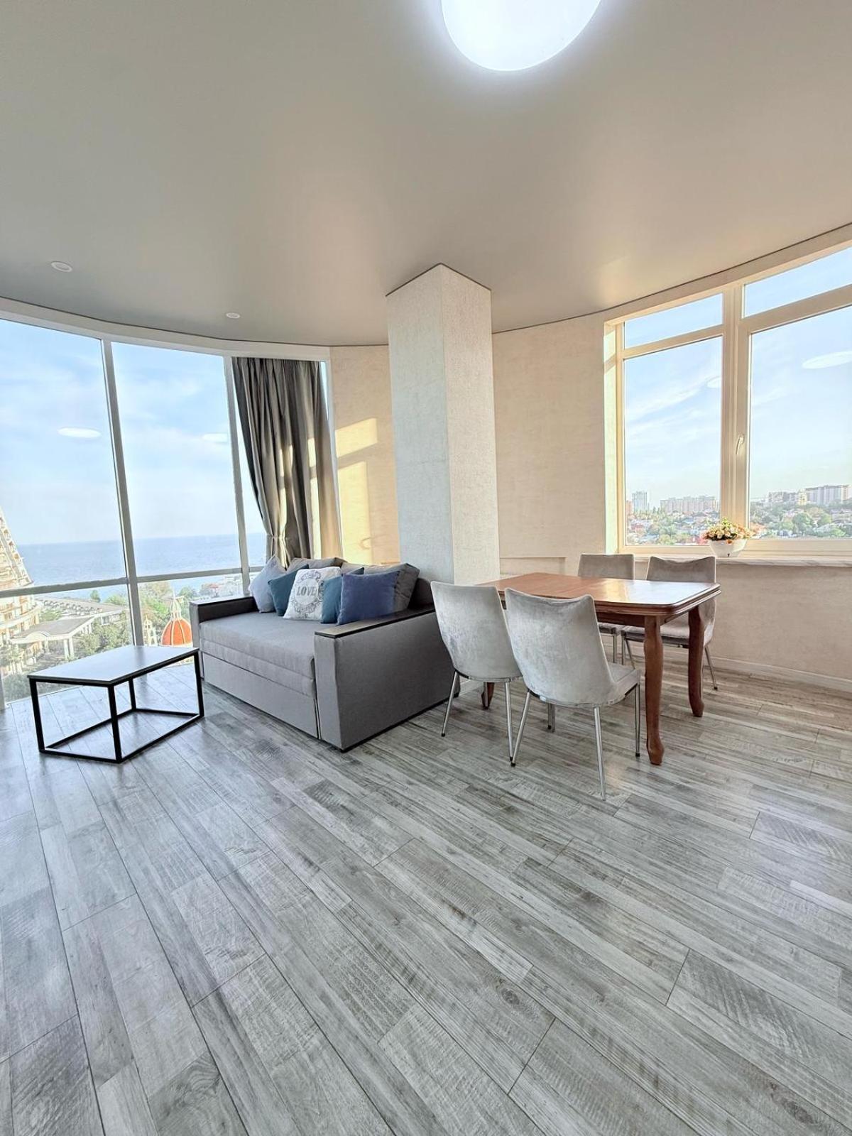 אודסה Gagarin Plaza Apartments מראה חיצוני תמונה